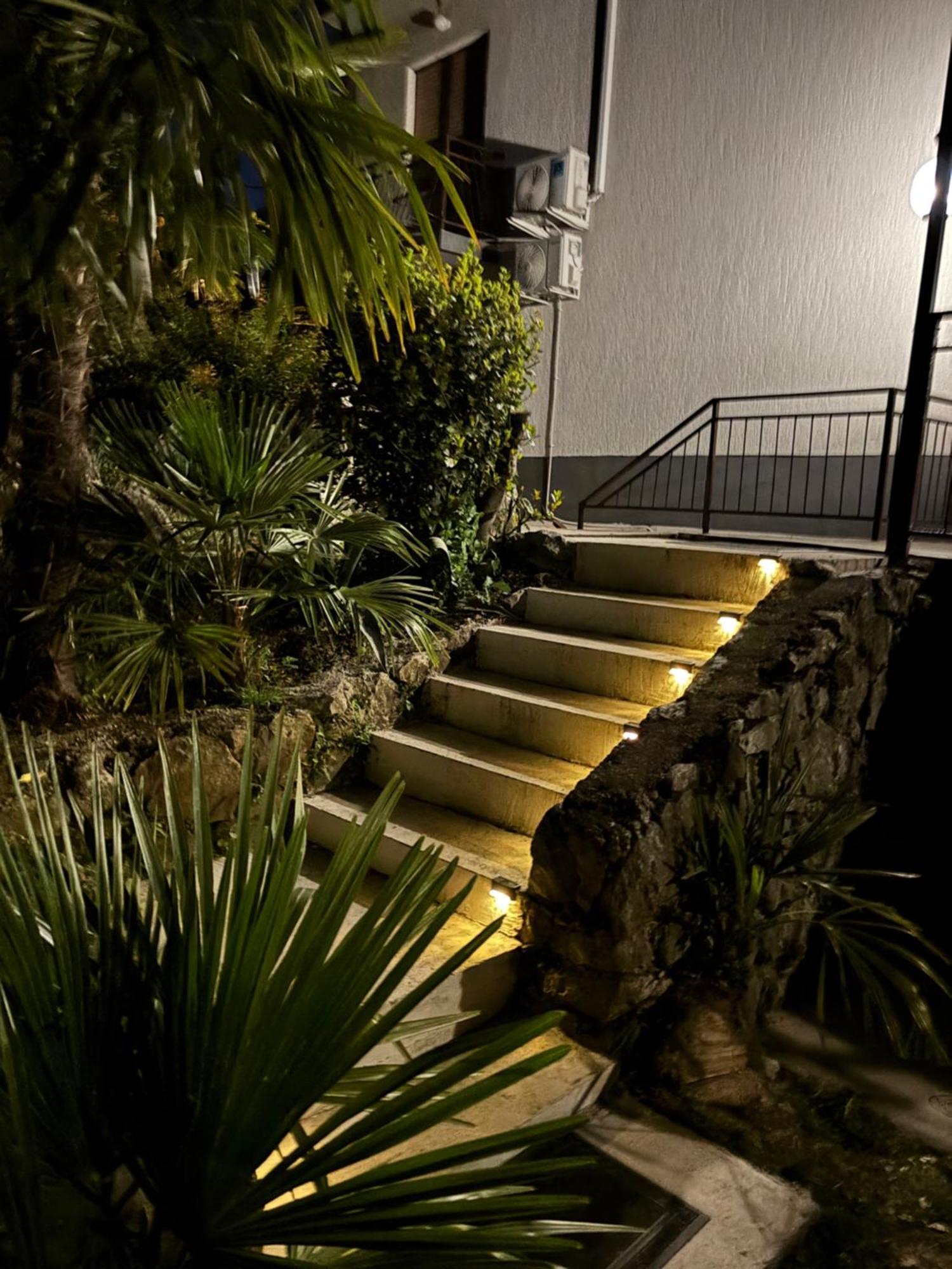 Apartments Penko ロヴラン エクステリア 写真